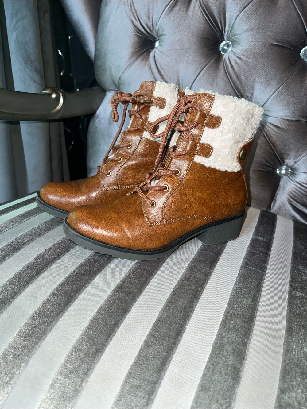 BareTraps Brown Faux-Leather Lace-Up Boots - Girls Size 7 - Excellent Condition
